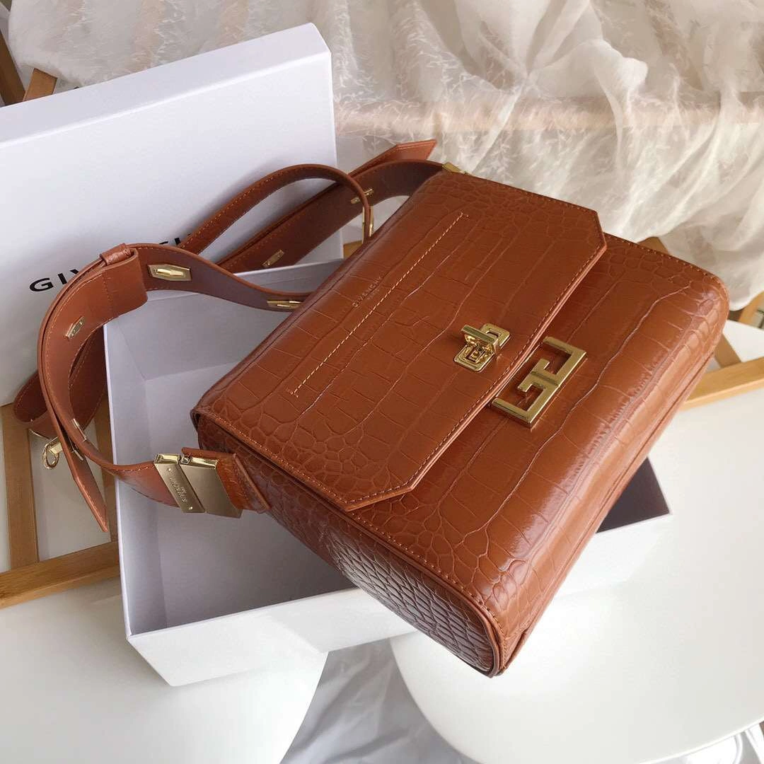 *MOMO----EDEN BAG midium Multiple colors Cowhide item : M063B50A2309-3