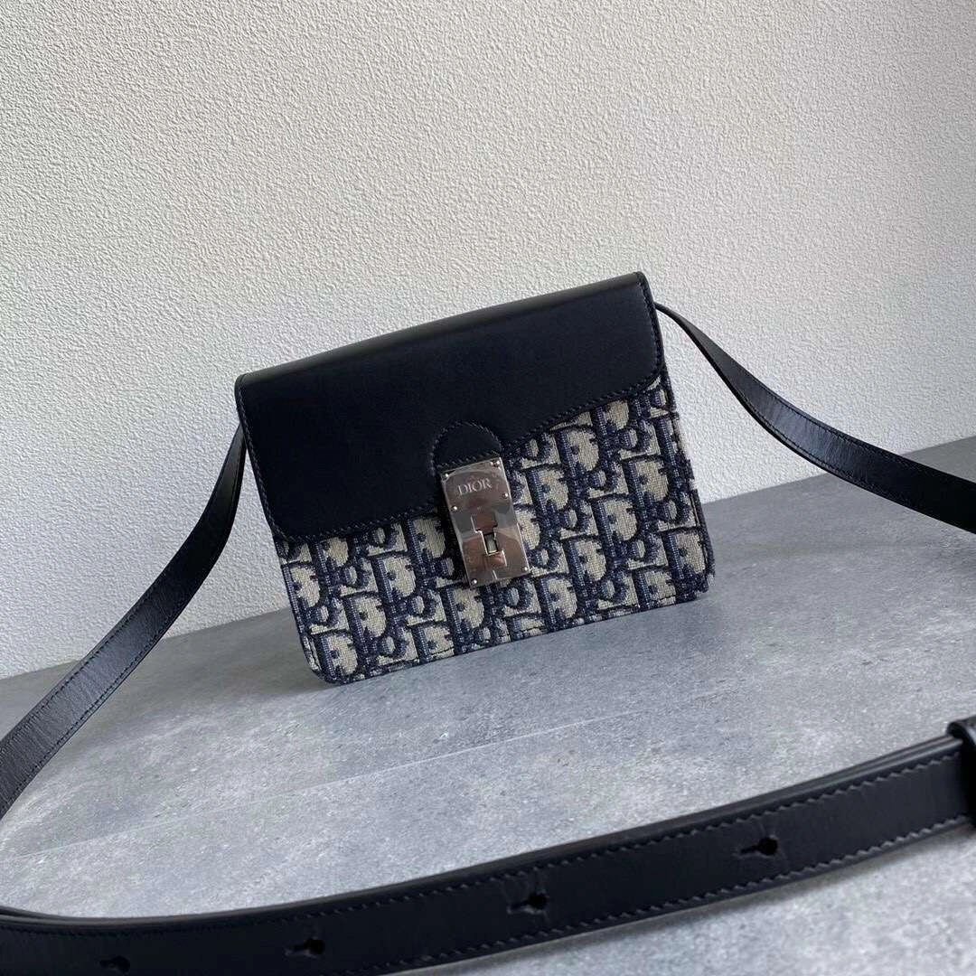 *MOMO--- Elite item :063B62E2009