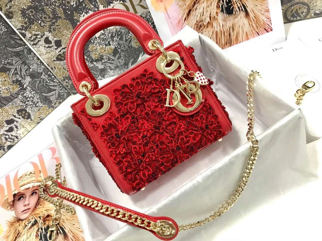 MOMO--- Lady embroidery M0505 item :063B00E2108
