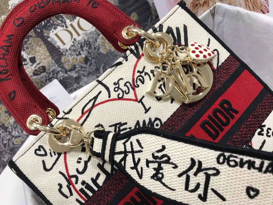 *MOMO--- Lady embroidery M0565 item :063B00E2109
