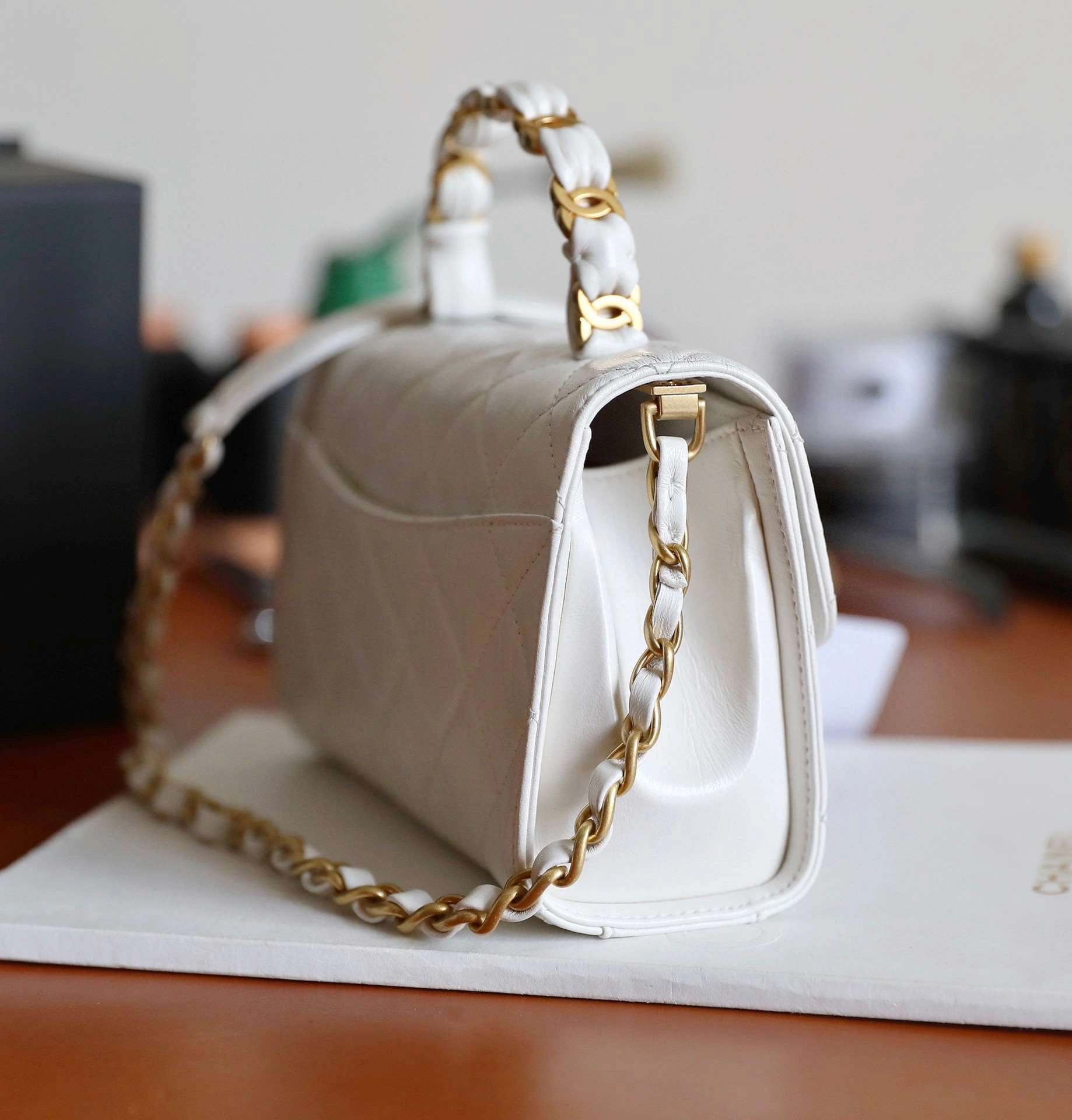 *MOMO--- Lambskin item : 171B123G2425