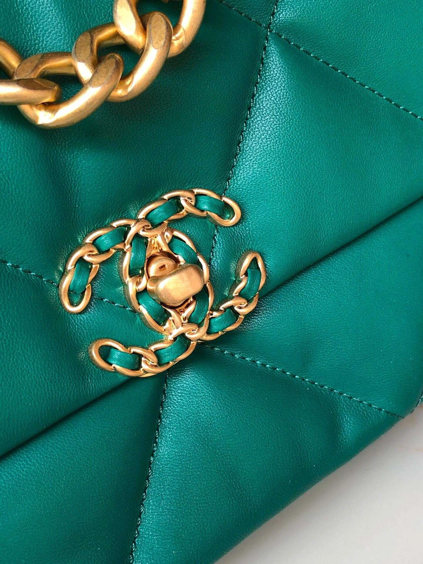 *MOMO--- Lambskin item : A-B307G2839