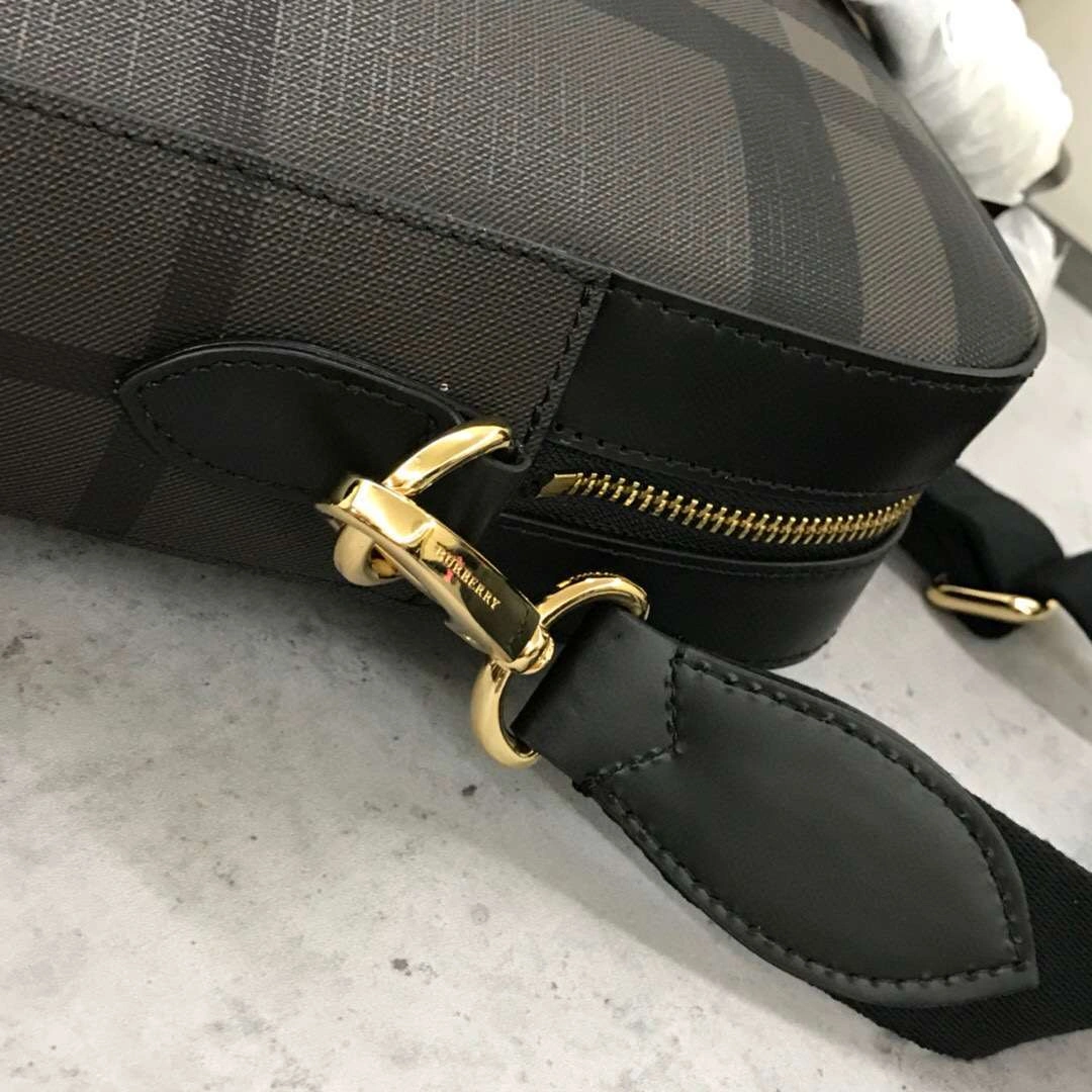 MOMO----London Multiple colors ， Cowhide item : 278X50A2709-2