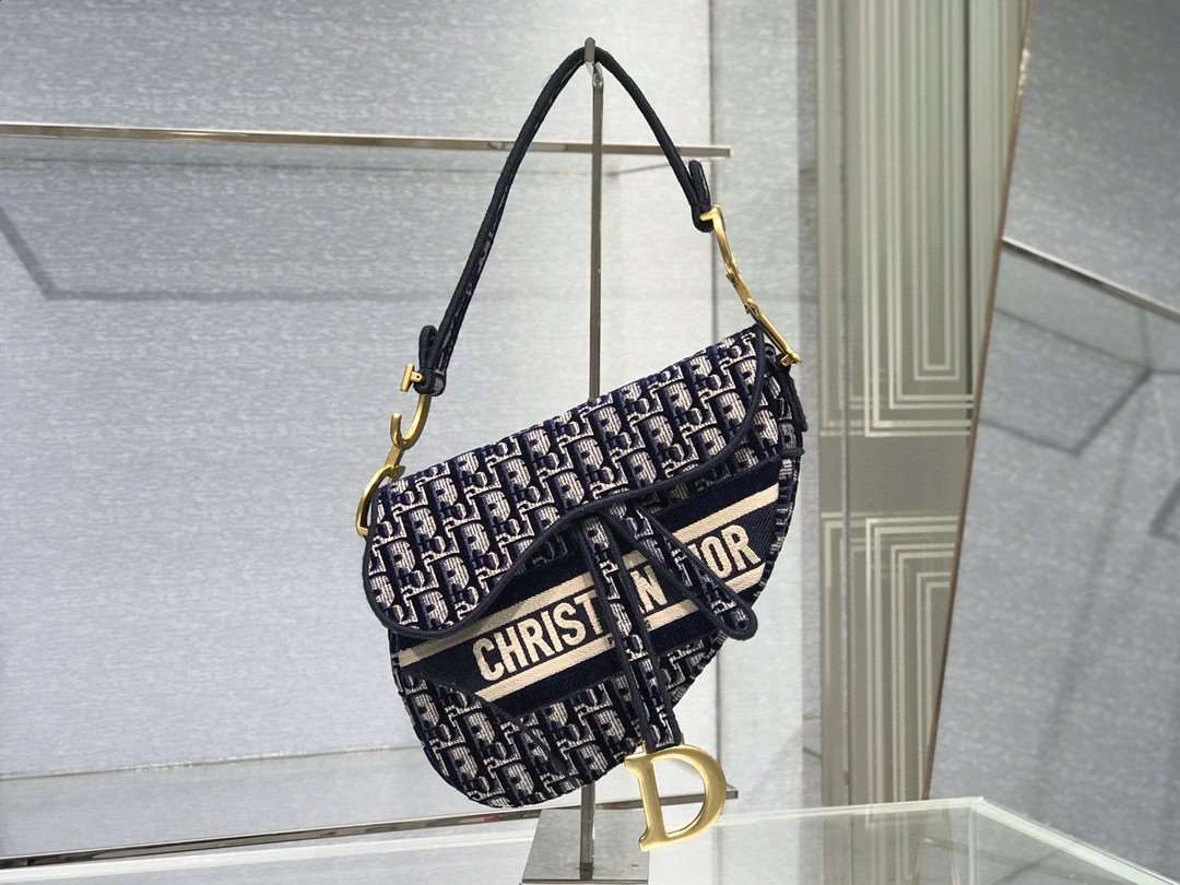 *MOMO--- M0446CWVF-M928 item : A-B271H0612L