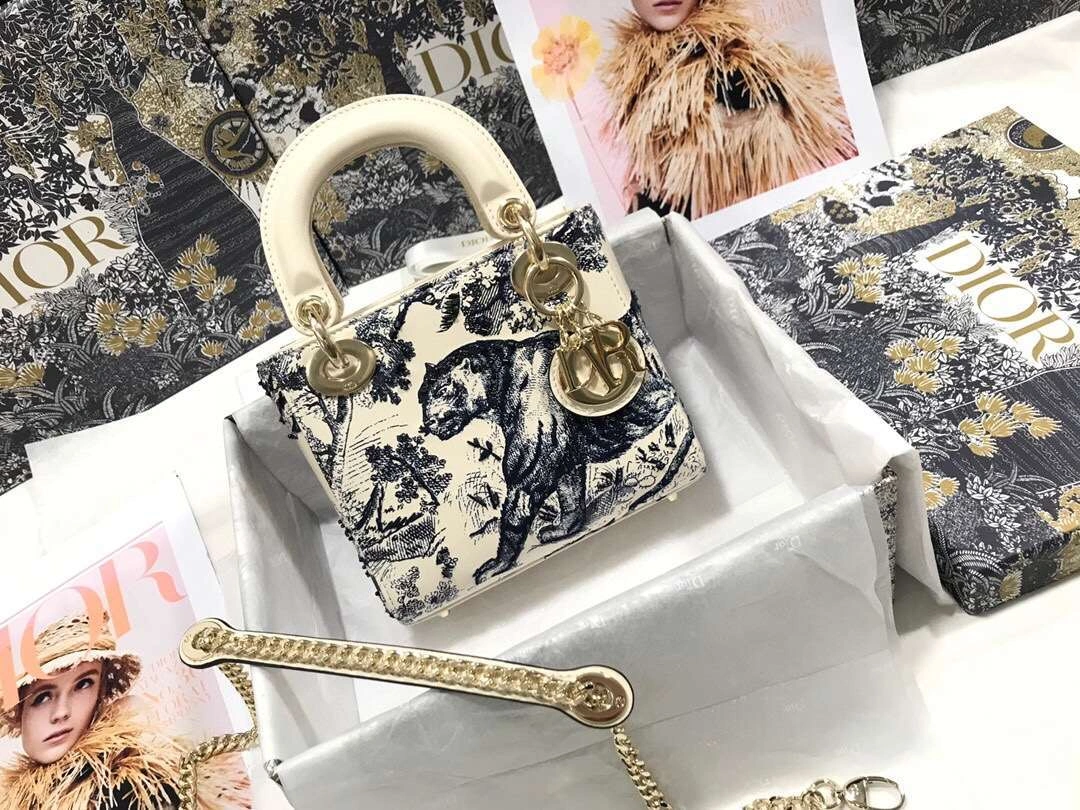 MOMO--- M0505 embroidery Calfskin 2 colour item :063B00E2048-2