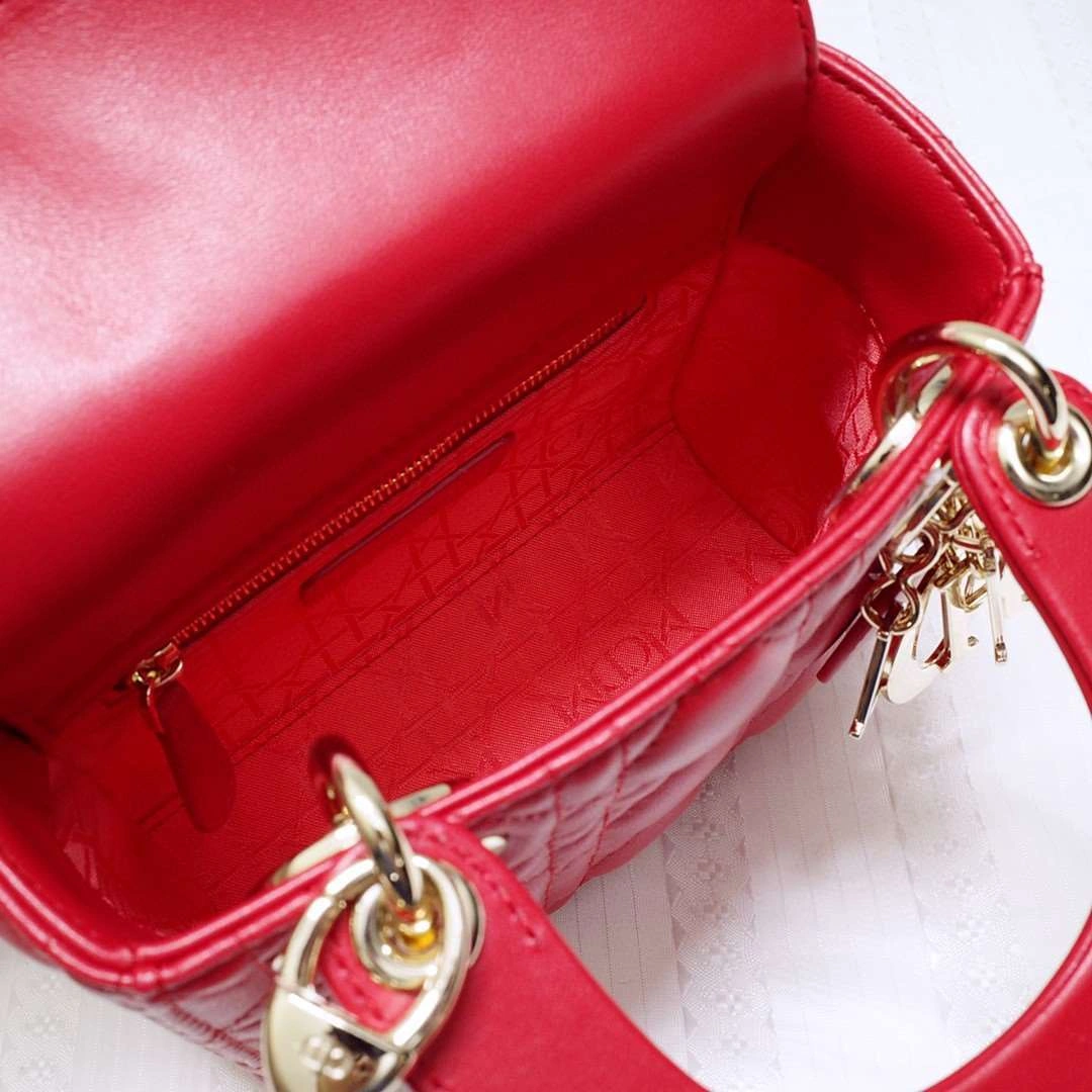 *MOMO--- M0505OCAL-M52R sheephide item : A-B00H0505L