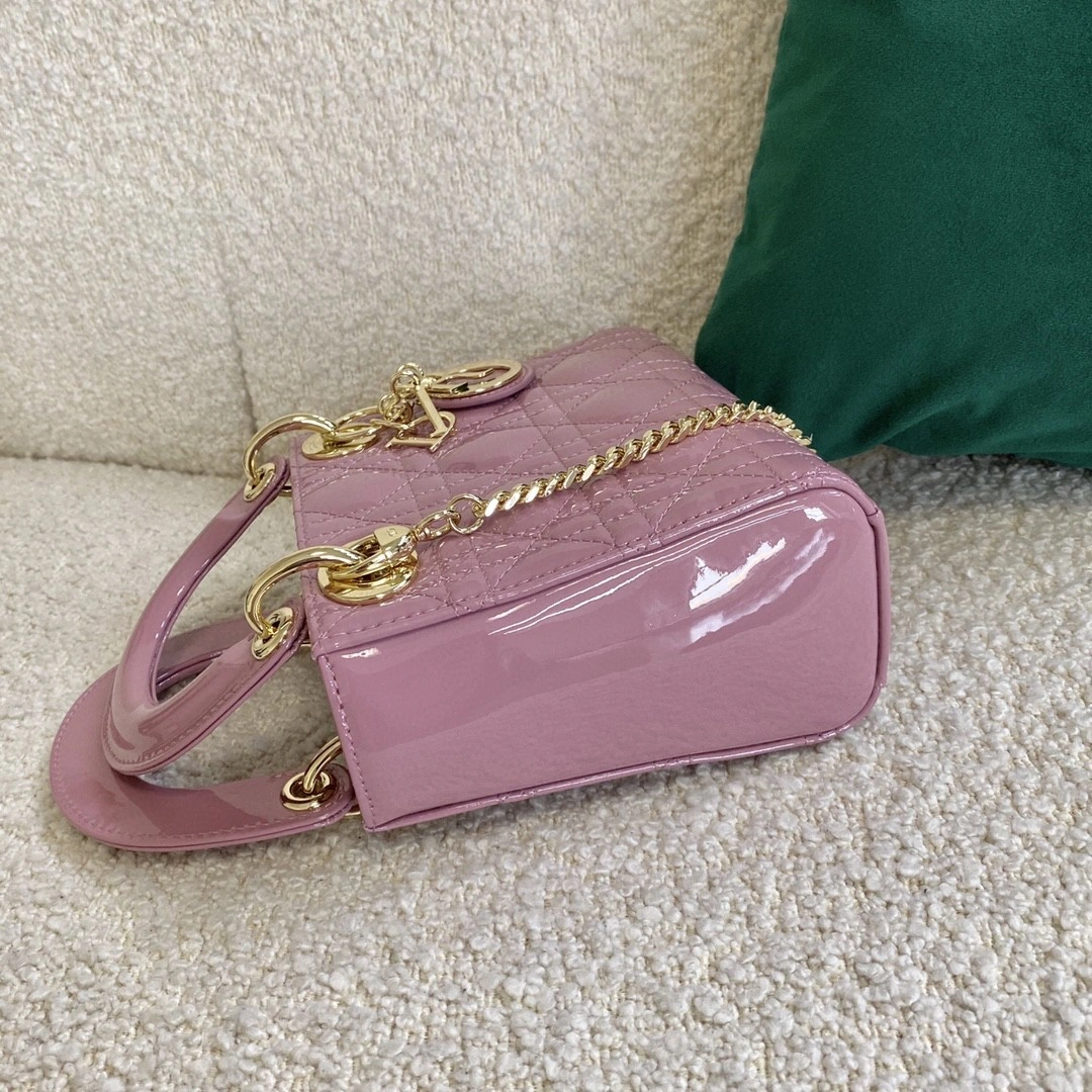 *MOMO--- M0505OWCB-M64P item : A-B00H2353A