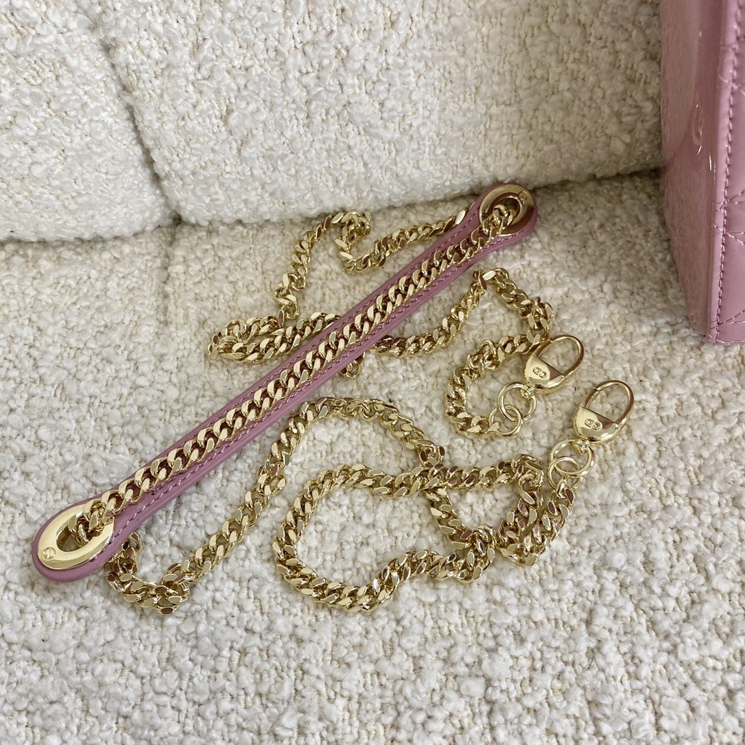 *MOMO--- M0505OWCB-M64P item : A-B00H2353A