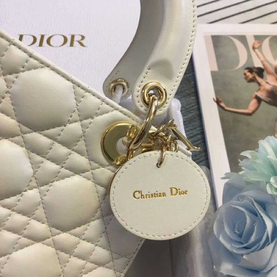 *MOMO--- M0538OCAL-M030 Lambskin item : A-B00H0523L
