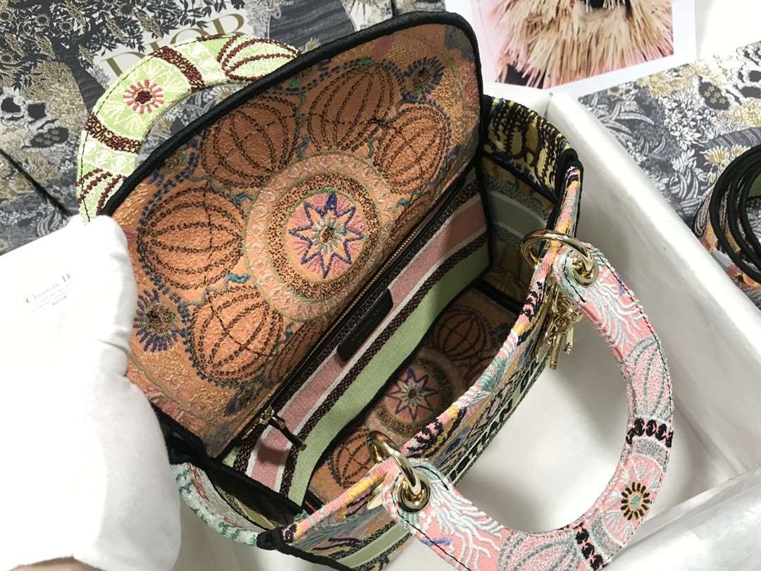 *MOMO--- M0565 D-Lite item : A-B271H0521L