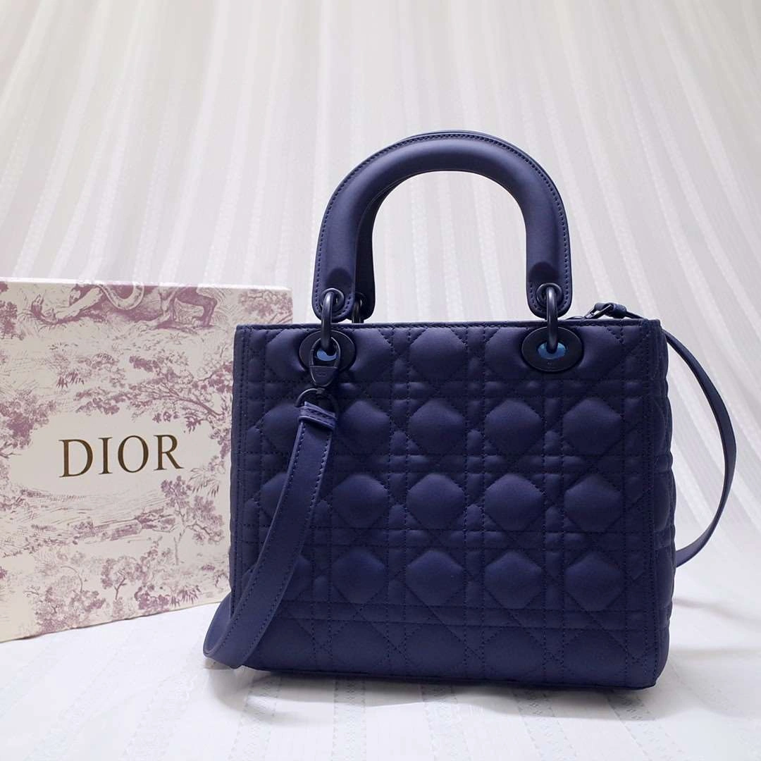 *MOMO--- M0565ILOI-M85B cowhide item : A-B00H0621L