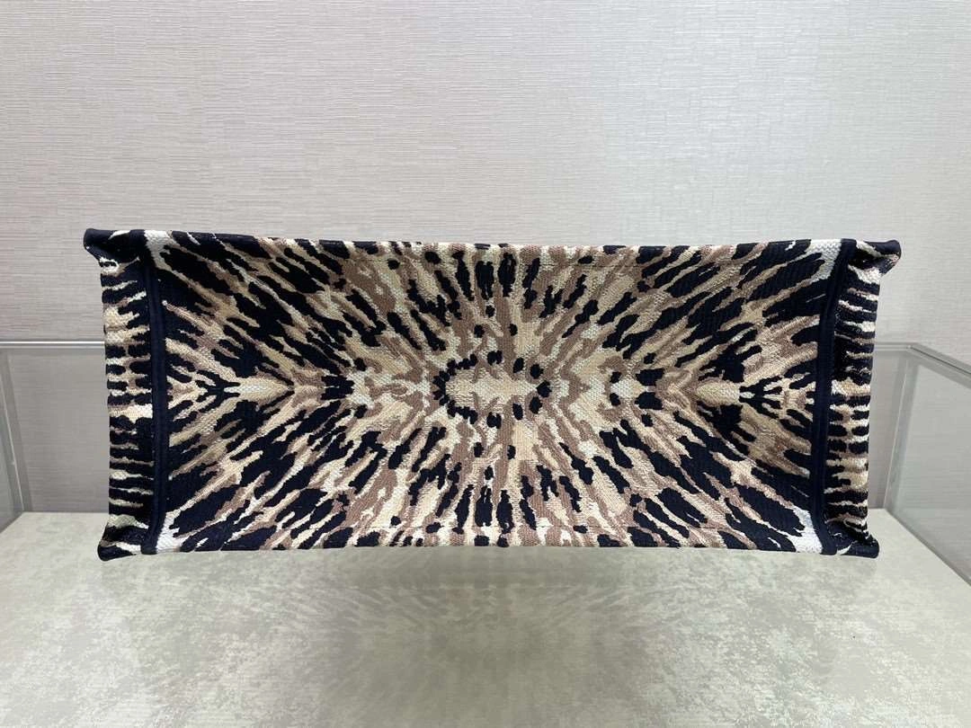 *MOMO--- M1286 TOTE item : A-B00H0515L