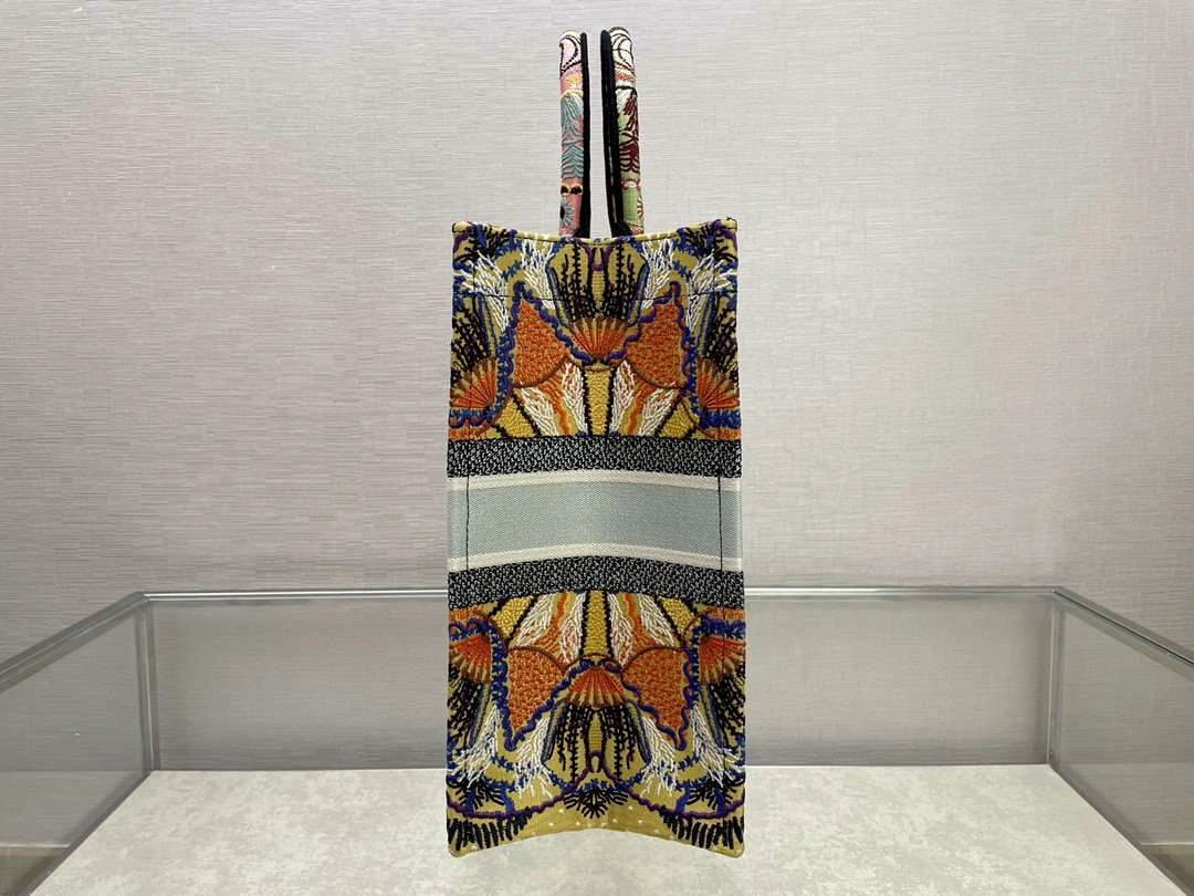 *MOMO--- M1286 Tote item : A-B00H0514L