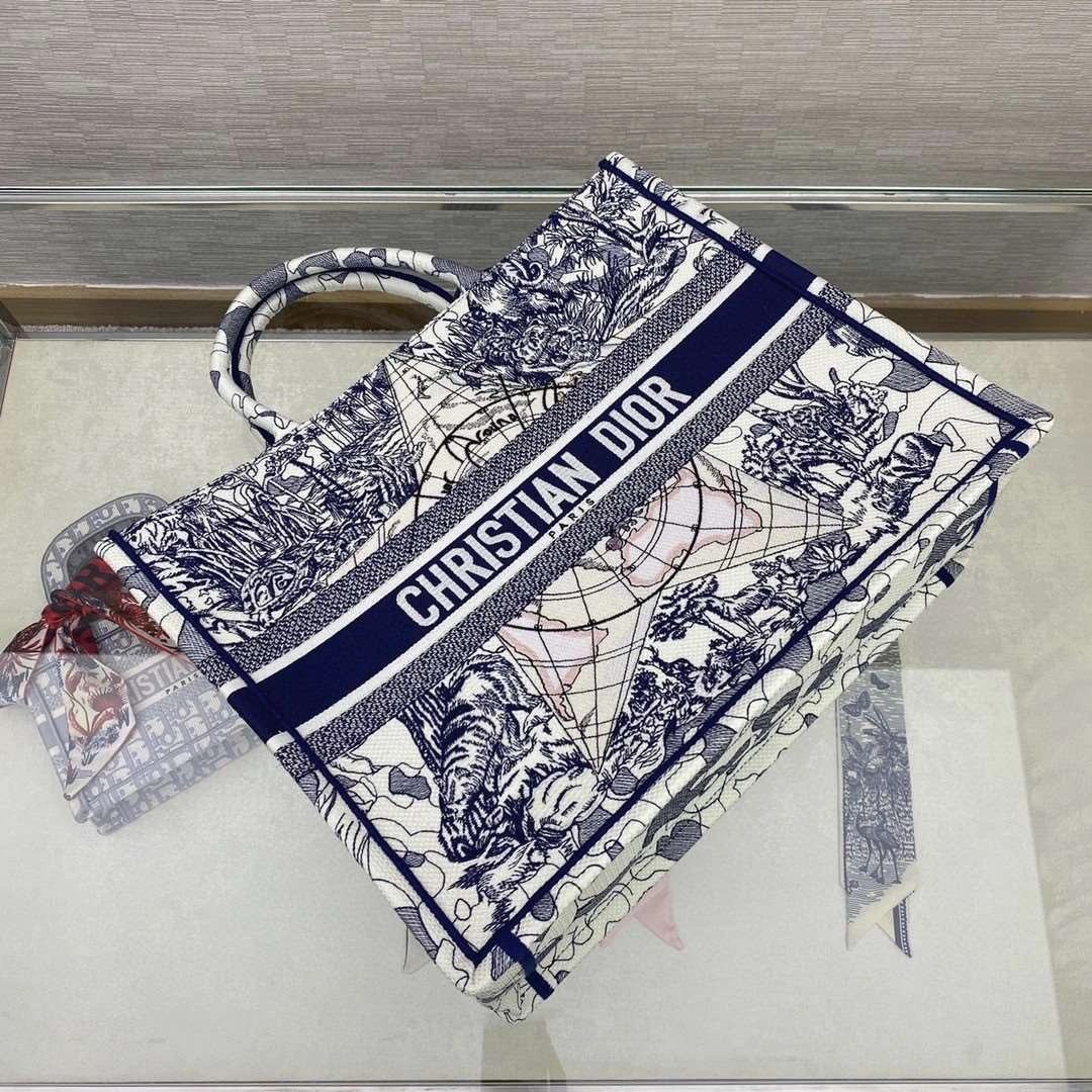 *MOMO--- M1286ZATW-M941 TOTE item : A-B00H0536L