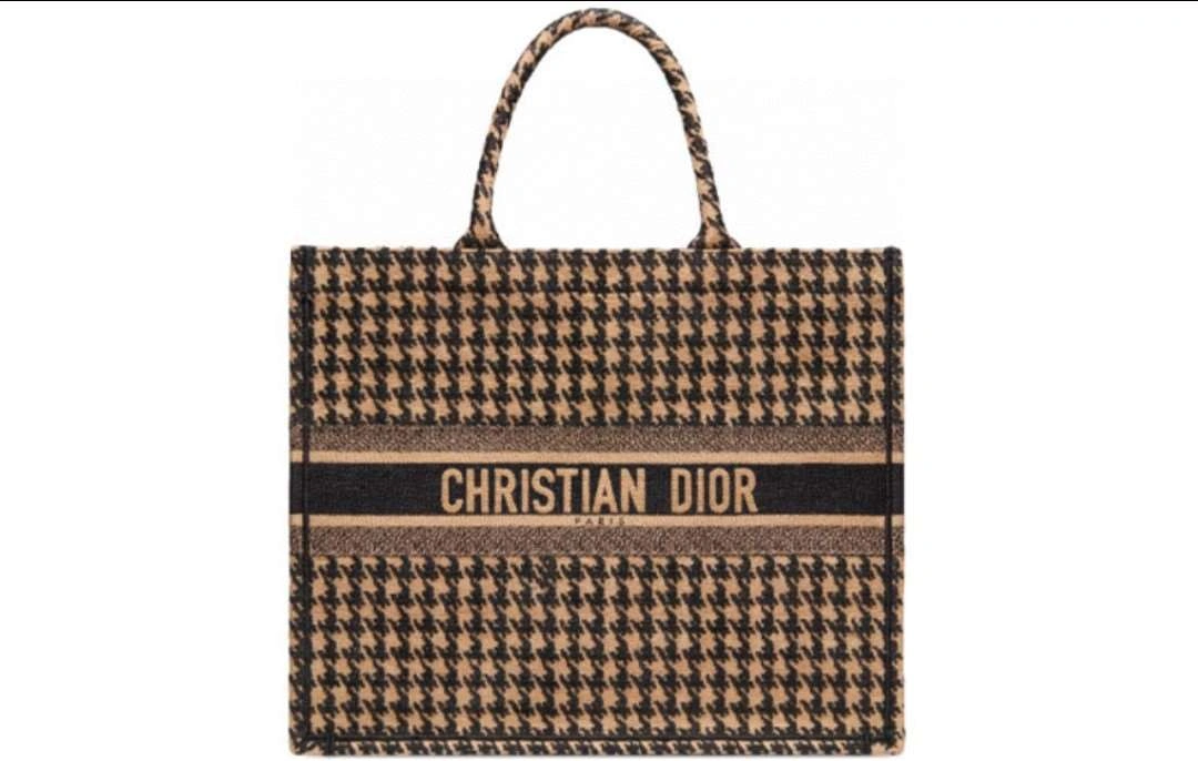 *MOMO--- M1286ZRFP-M976 TOTE item : A-B181H0530L