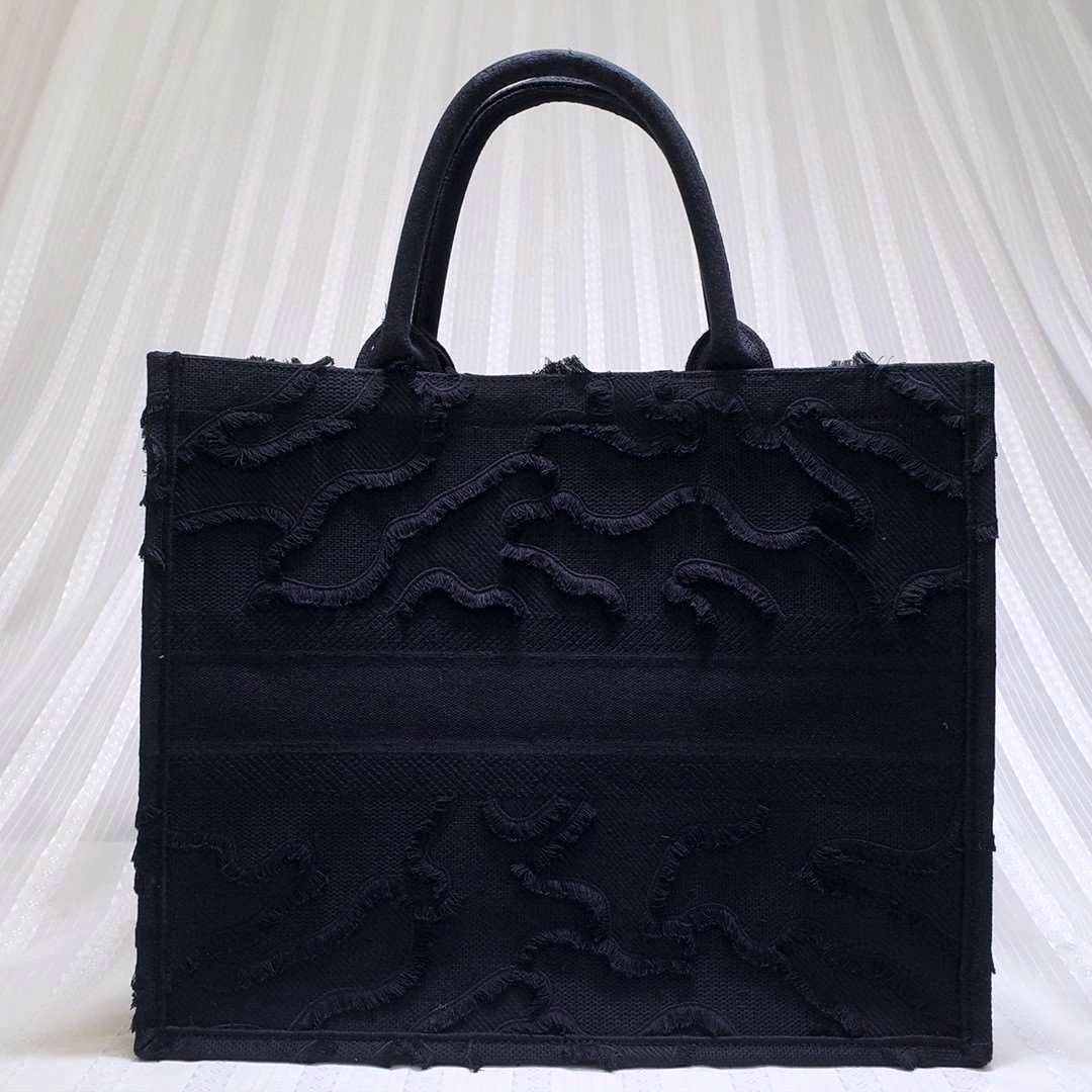 *MOMO--- M1286ZWAH-M989 Tote item : A-B340H0520L