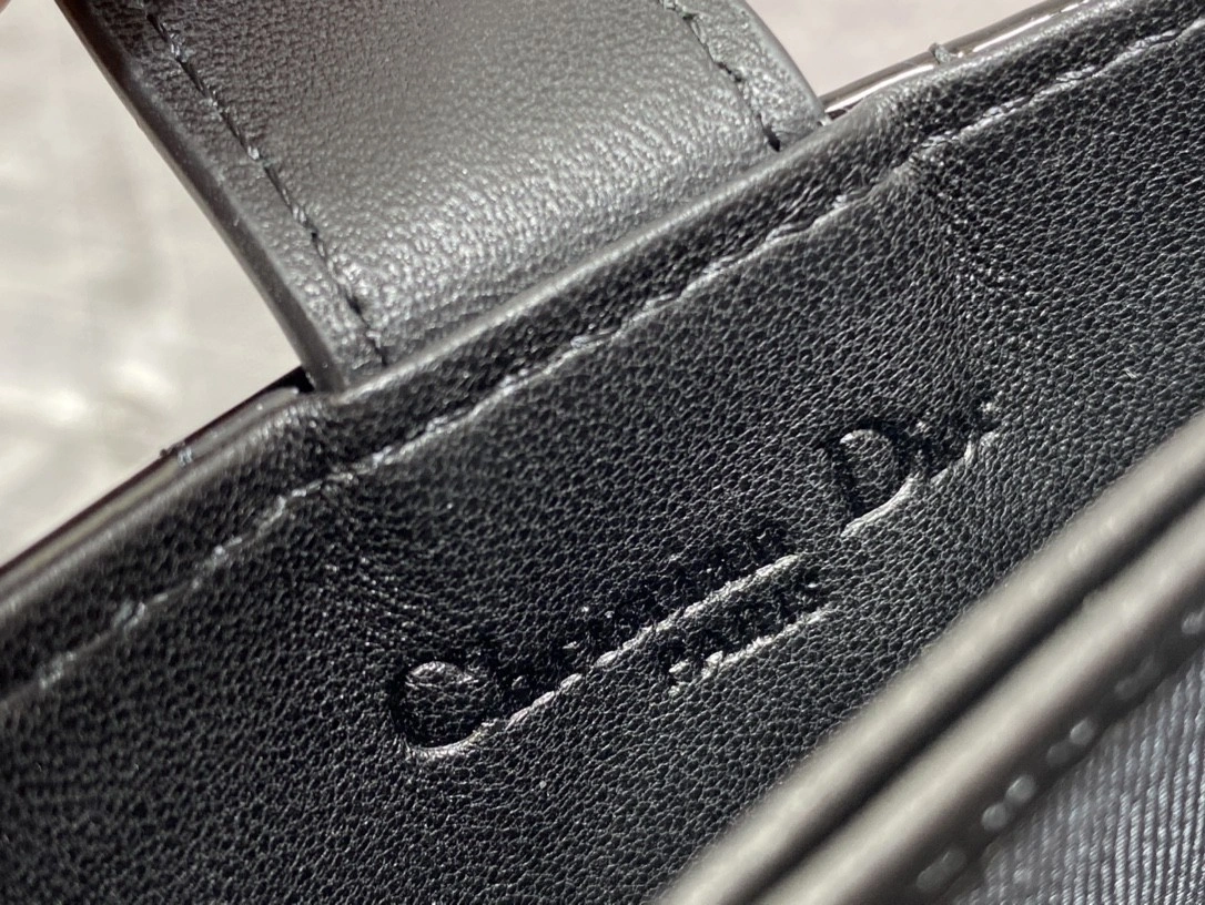 MOMO--- M1296 item : A-B063H2118A