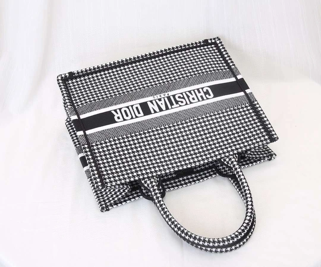 *MOMO--- M1296ZRPI-M081 item : A-B00H0620L