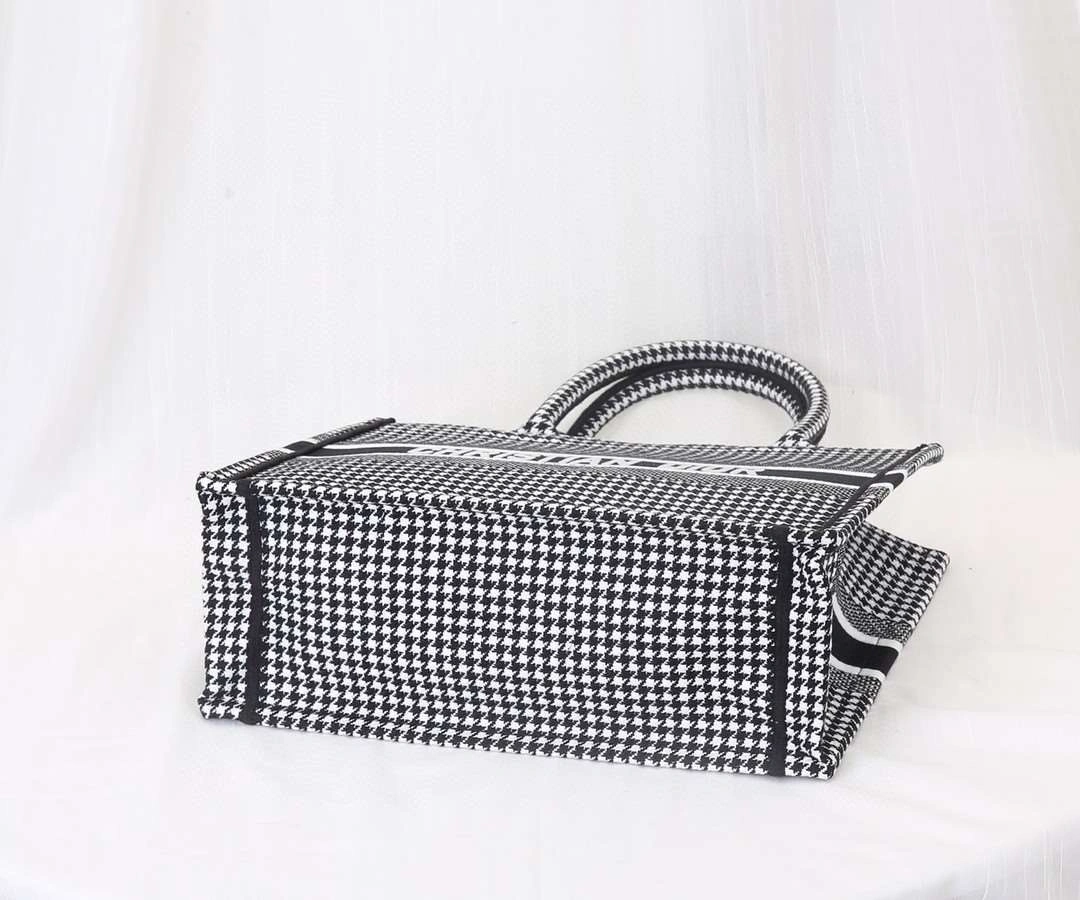 *MOMO--- M1296ZRPI-M081 item : A-B00H0620L