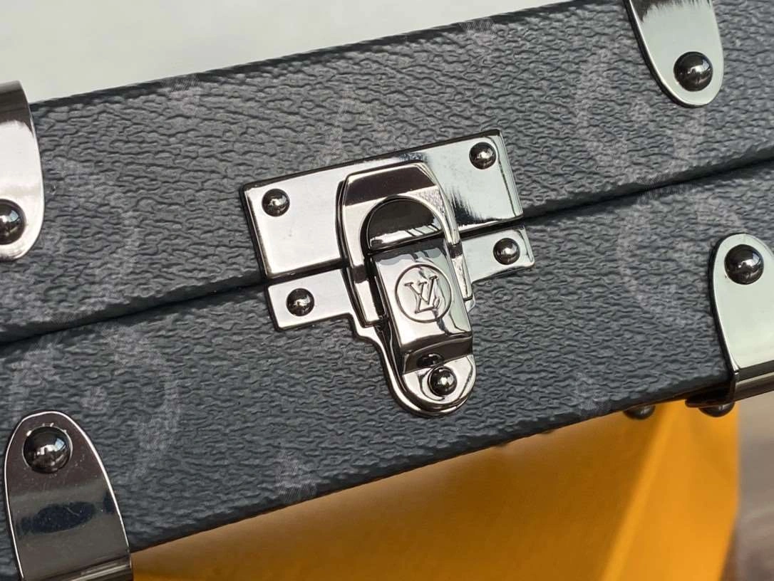 *MOMO--- M20249 item : A-B00G3139