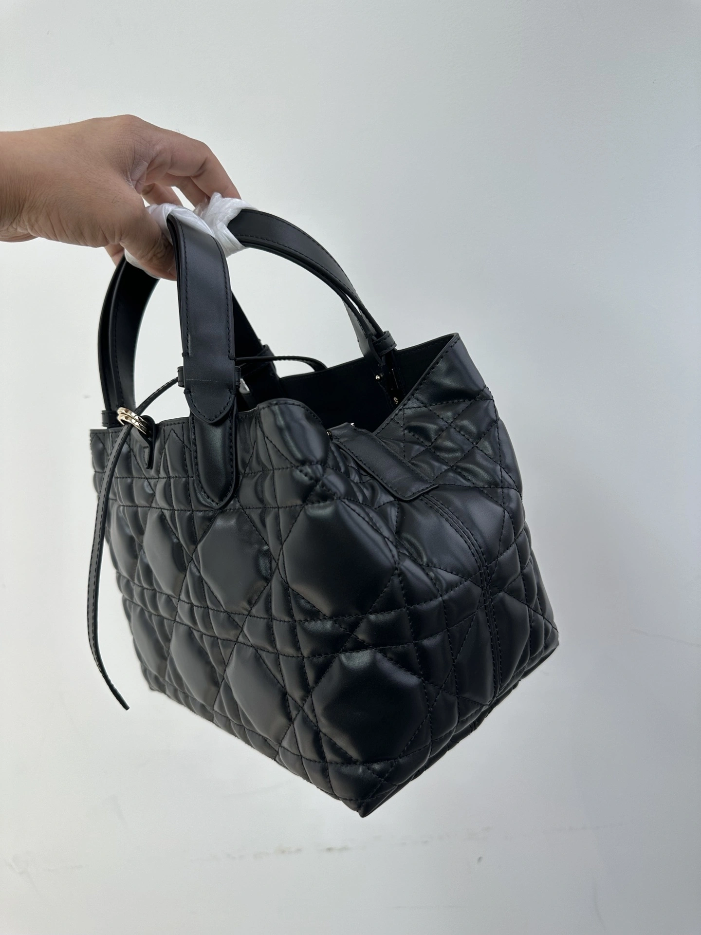 MOMO--- M2821OSHJ-M900 M2821OSHJ_M900 cowhide item:D-B432D0612