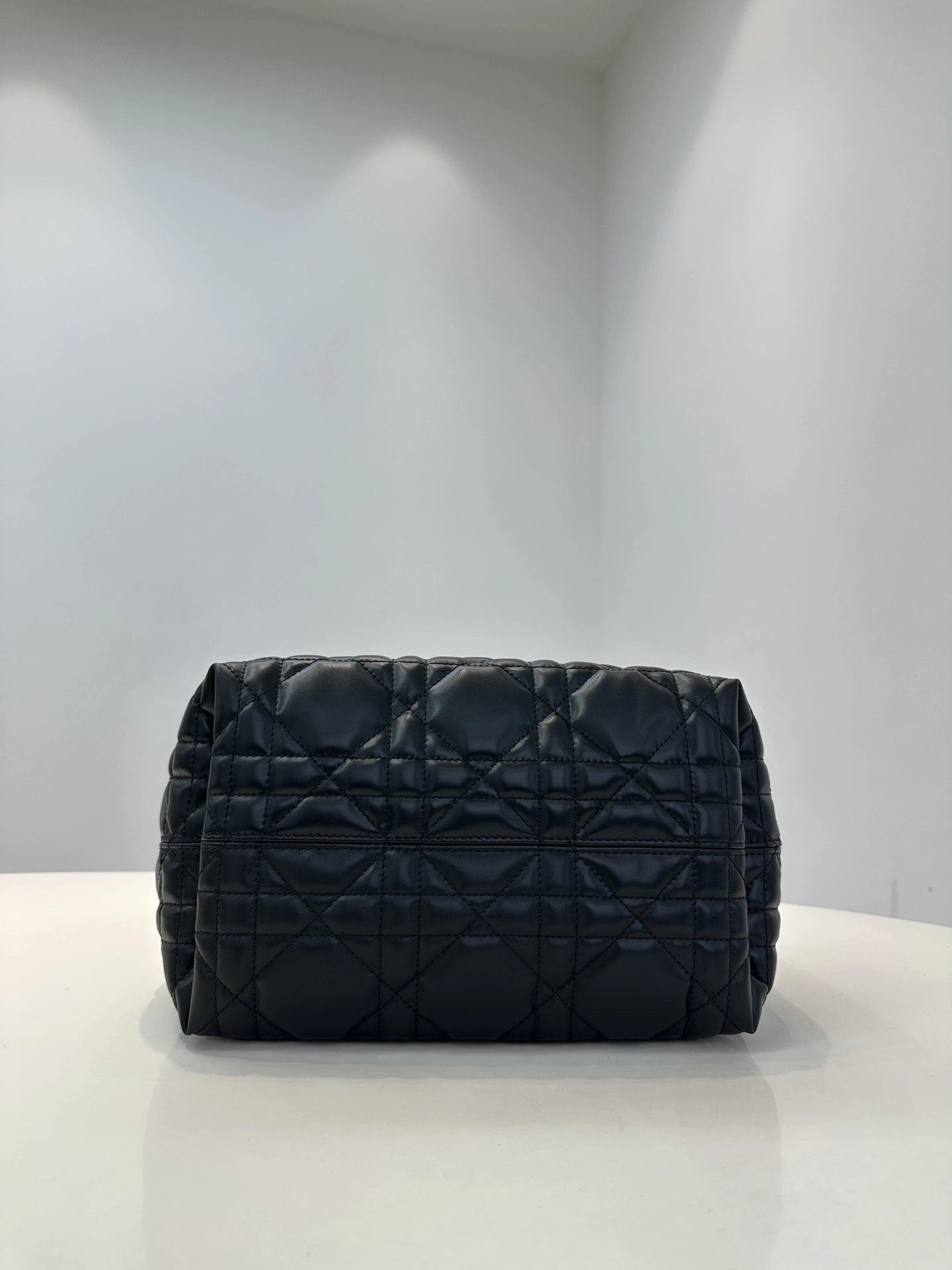 MOMO--- M2821OSHJ-M900 M2821OSHJ_M900 cowhide item:D-B432D0612