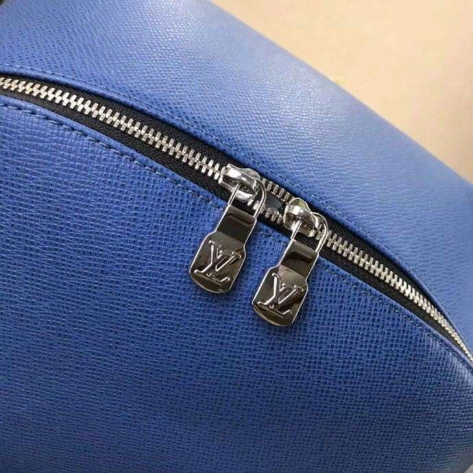*MOMO--- M33453 cowhide item : A-B00G3015