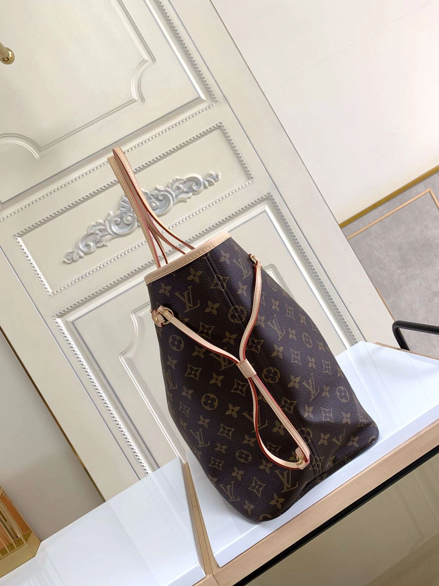 &MOMO--- M40991 item : A-B328H0149