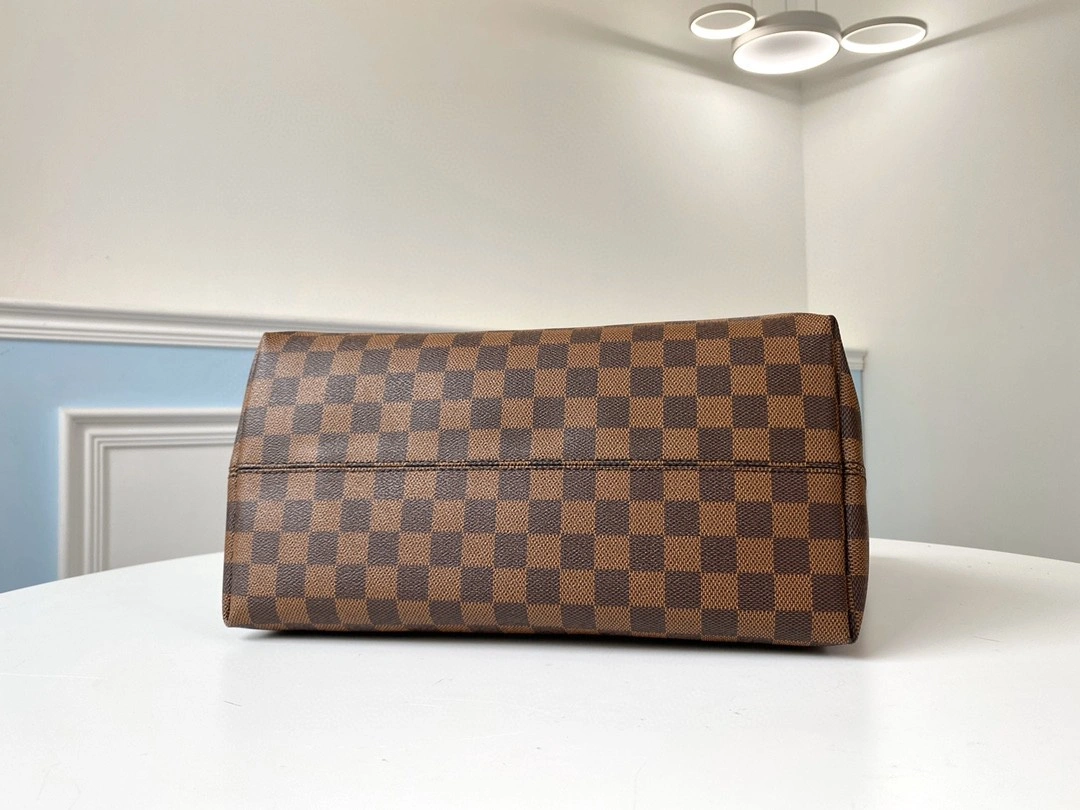 MOMO--- M41013 cowhide item : A-B00H0358
