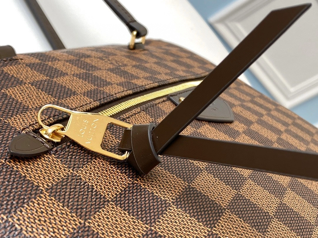 MOMO--- M41013 cowhide item : A-B00H0358