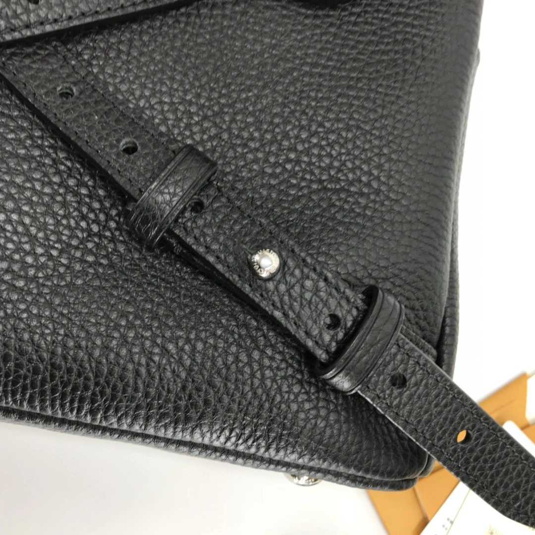 MOMO--- M42687 item : A-B00H0313A
