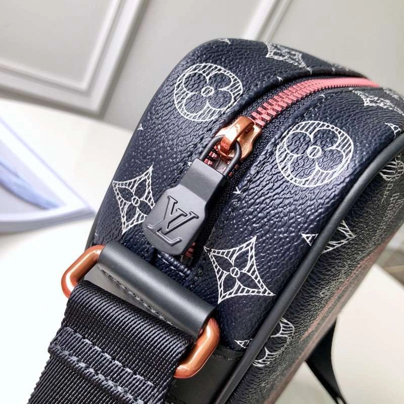 *MOMO--- M43678 cowhide item : A-B106G2950
