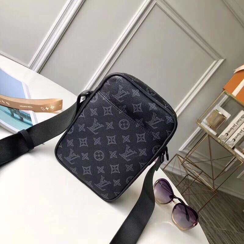 *MOMO--- M43678 cowhide item : A-B181G2852
