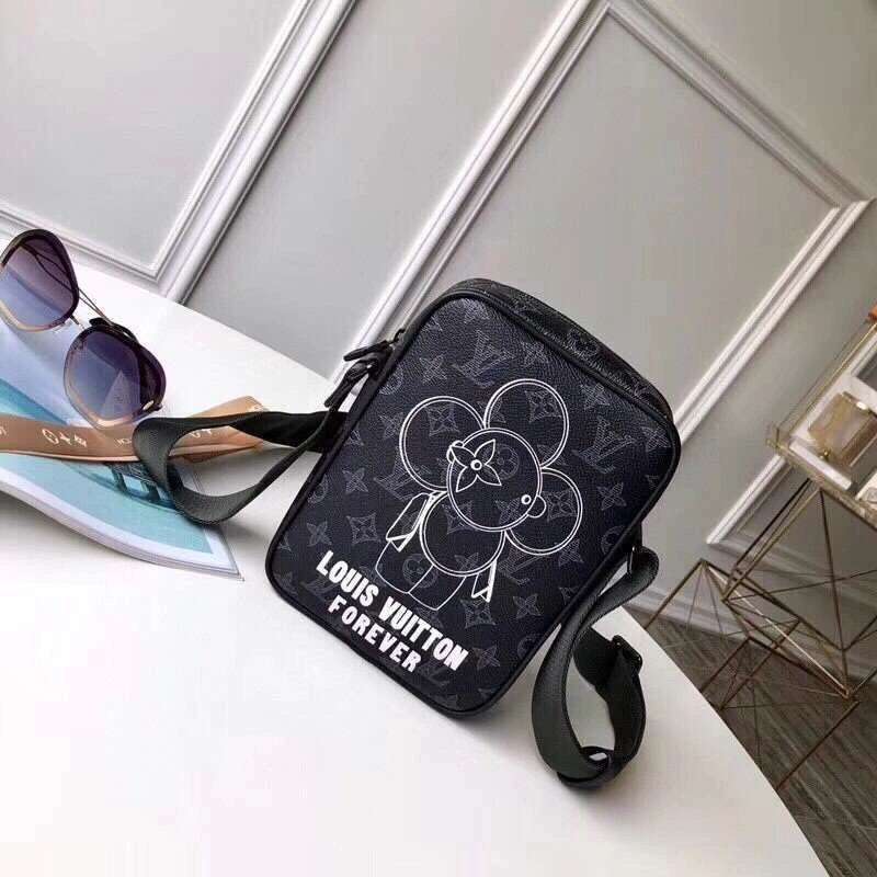 *MOMO--- M43678 cowhide item : A-B181G2852