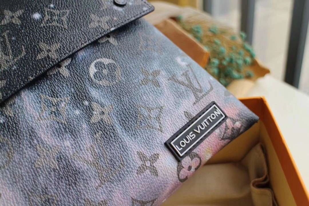 *MOMO--- M44177 item : A-B00G2919