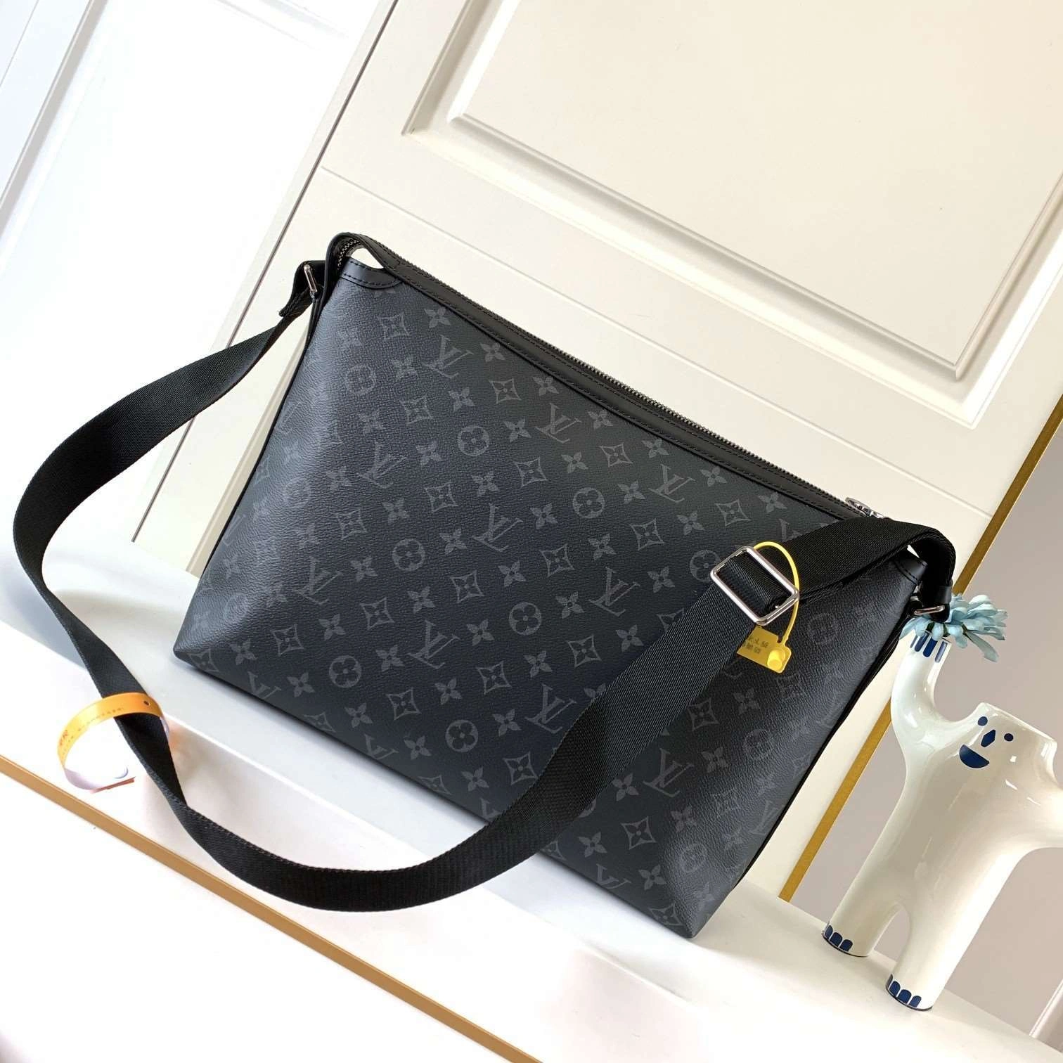 *MOMO--- M44224 item : A-B106H0147