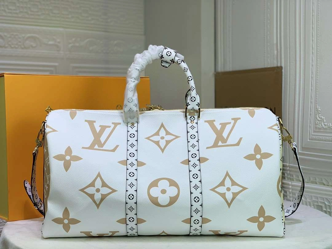 *MOMO--- M44590 item : A-B00G2956