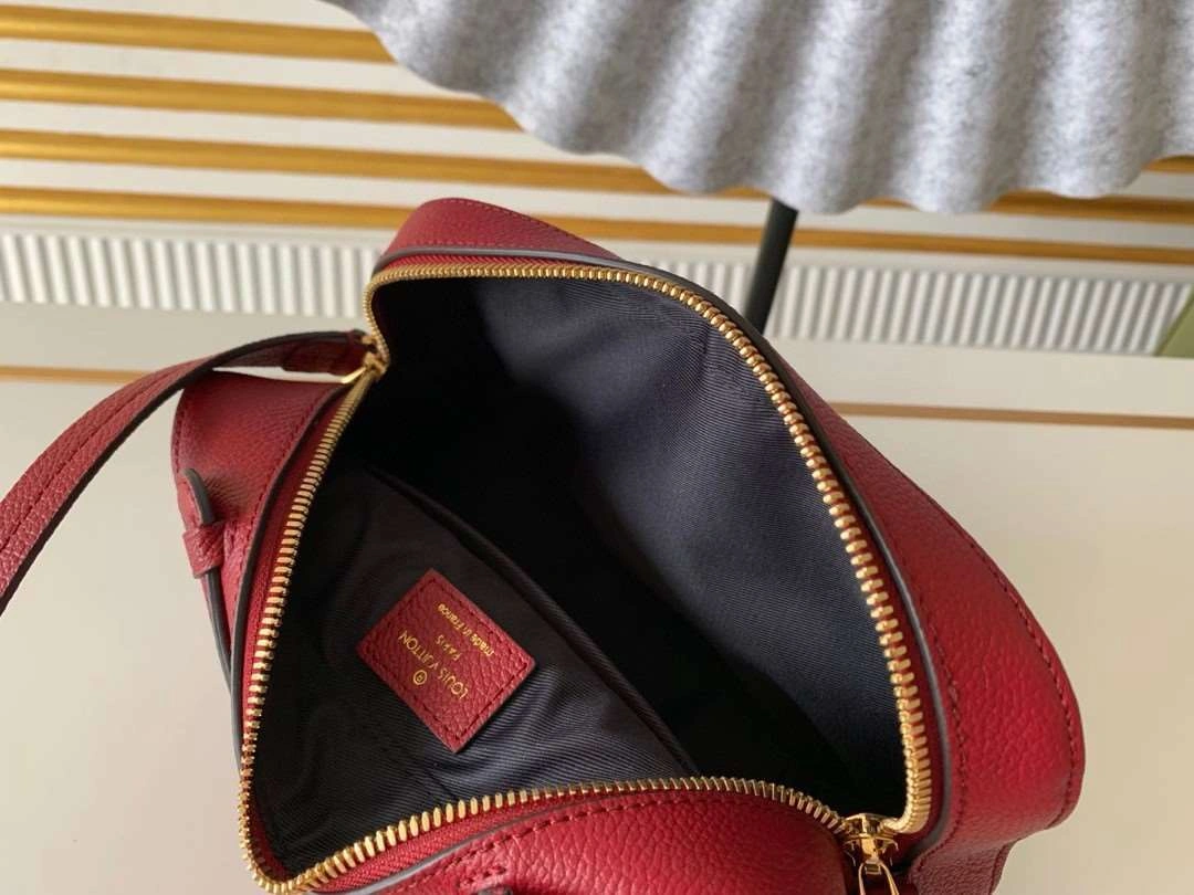 *MOMO--- M44606 item : A-B106G3024