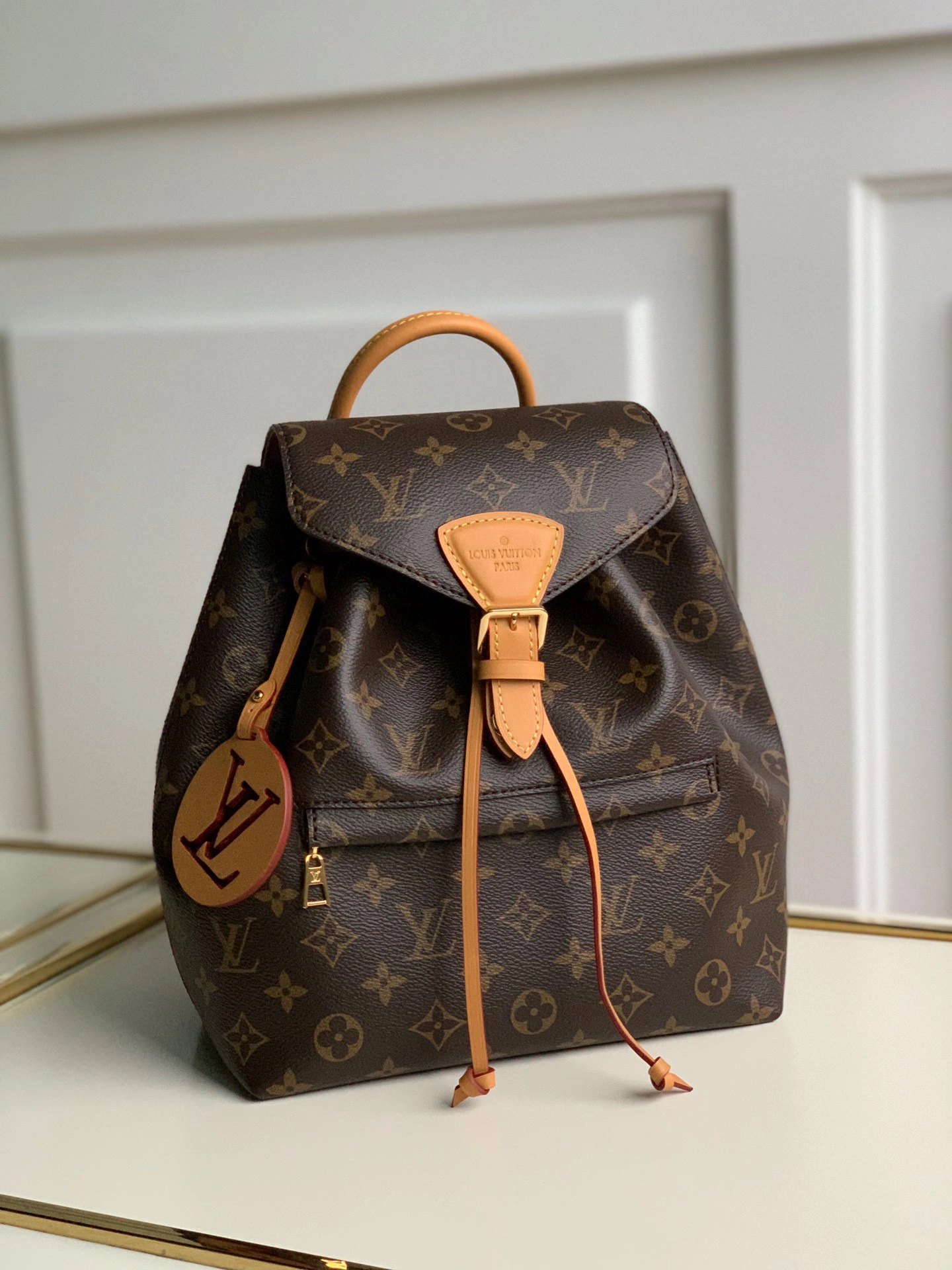 &MOMO--- M45501 item :B-B063E5327T