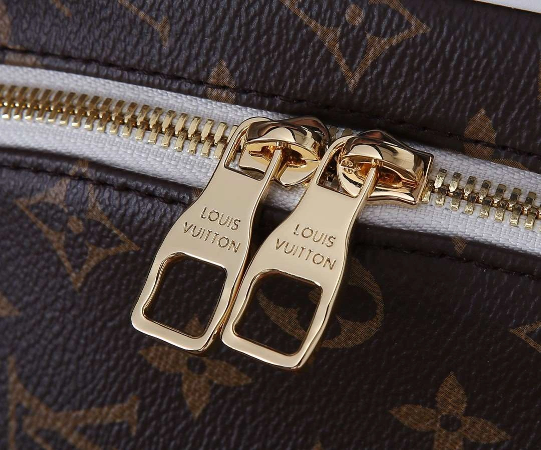 *MOMO--- M45581 cowhide item : A-B00G2911