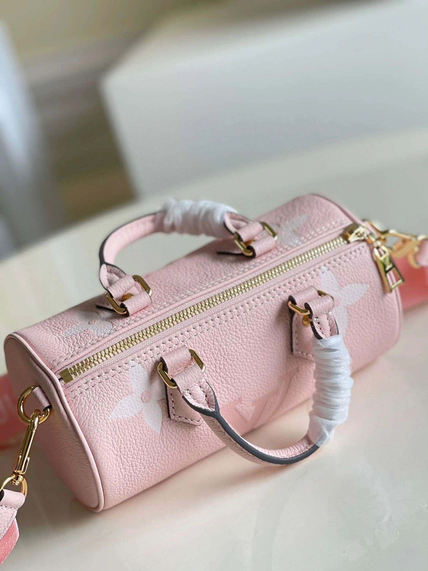 *MOMO--- M45708 item : A-B00G2949