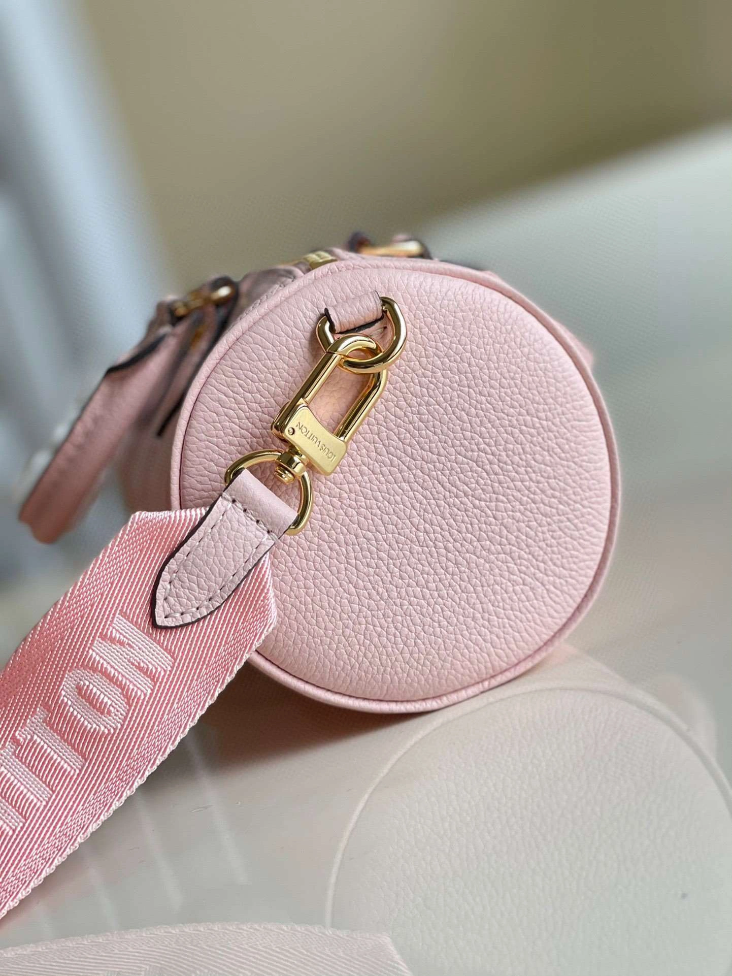 *MOMO--- M45708 item : A-B00G2949
