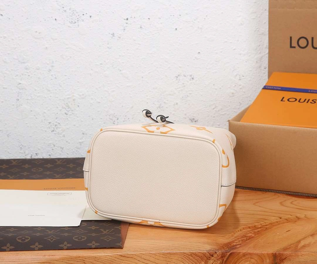 *MOMO--- M45716 sheephide item : A-B00G3002