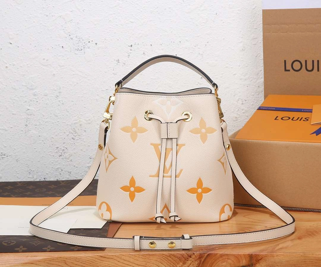*MOMO--- M45716 sheephide item : A-B00G3002