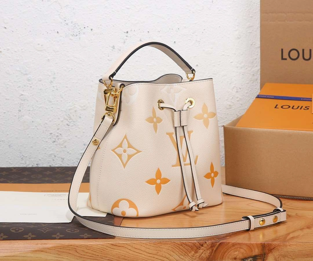 *MOMO--- M45716 sheephide item : A-B00G3002