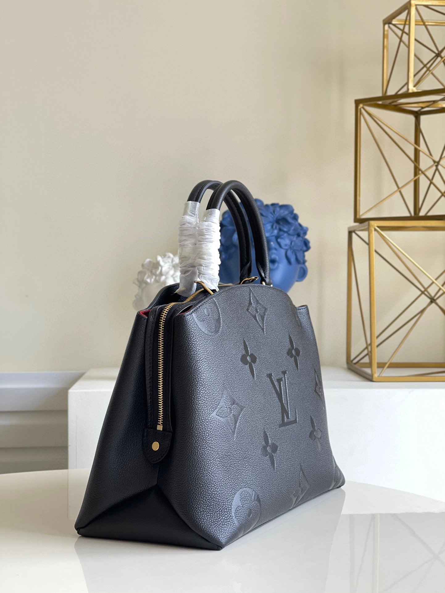 *MOMO--- M45811 item : A-B564J75321T