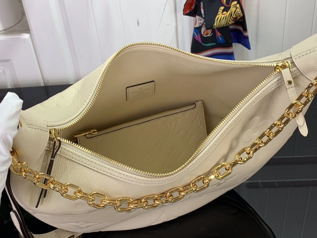 MOMO--- M46739 cowhide Loop Hobo Monogram Empreinte item:C-B063K2203R