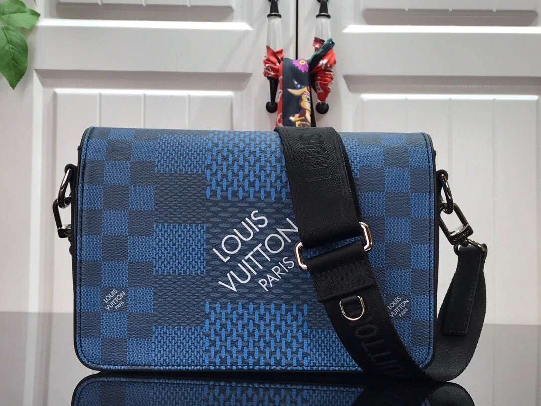 MOMO--- M50013 M50014 M50026 2 colour item :174B47E1512-2