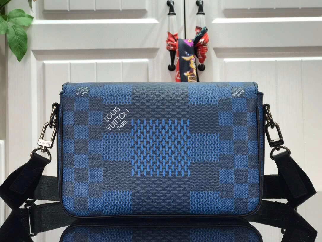 MOMO--- M50013 M50014 M50026 2 colour item :174B47E1512-2