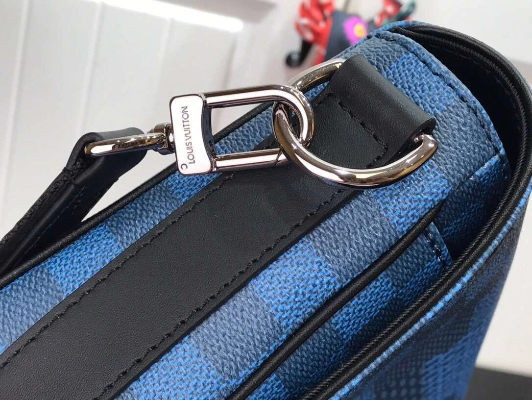 MOMO--- M50013 M50014 M50026 2 colour item :174B47E1512-2